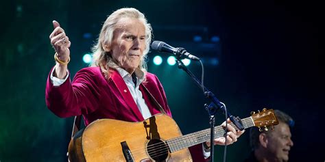 ‘Sundown’ folk singer-songwriter Gordon Lightfoot dies at 84